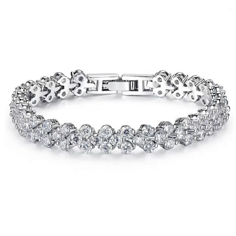 

18k white gold beautiful full diamond 10 points Mosang diamond obviously the same bracelet female luxury tem