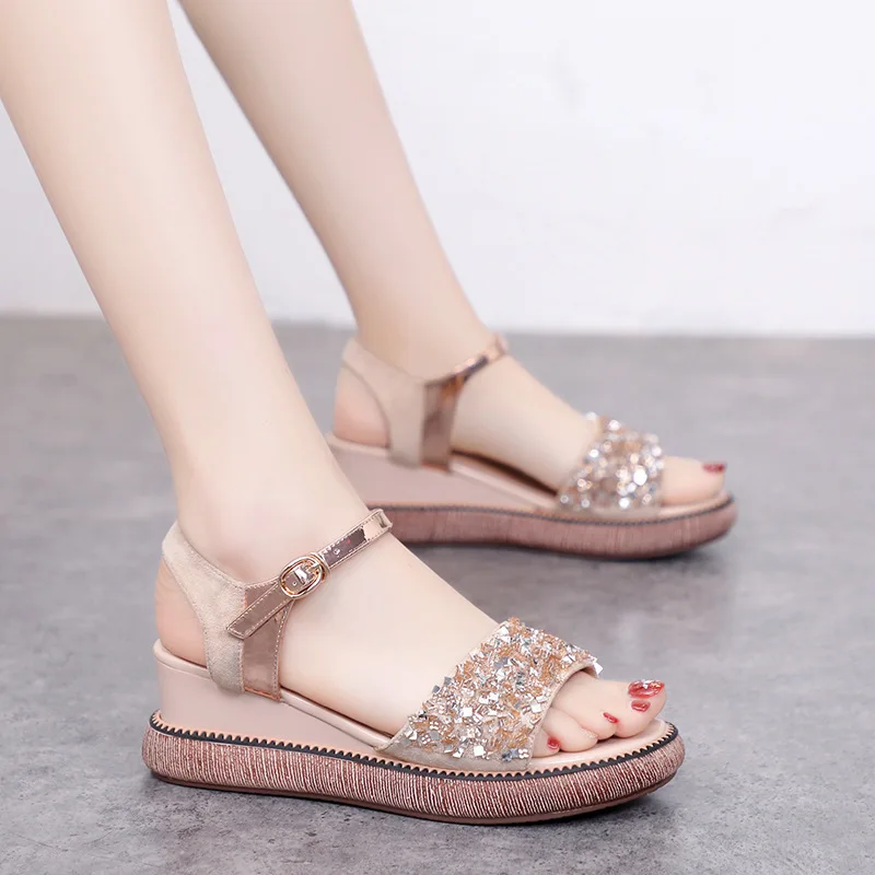 

Summer New Women's Shoes Outdoor Women Sandals Flat Rhinestone Fashion Girls Sandals, Existing style or customized