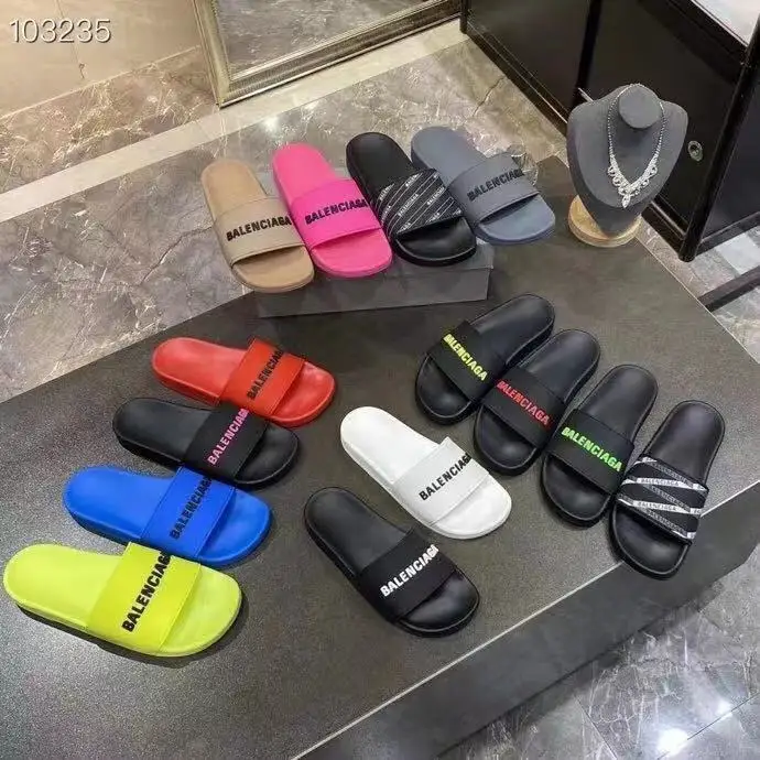 

designer slippers women's well-known brand women's slippers men's designer slippers, Picture