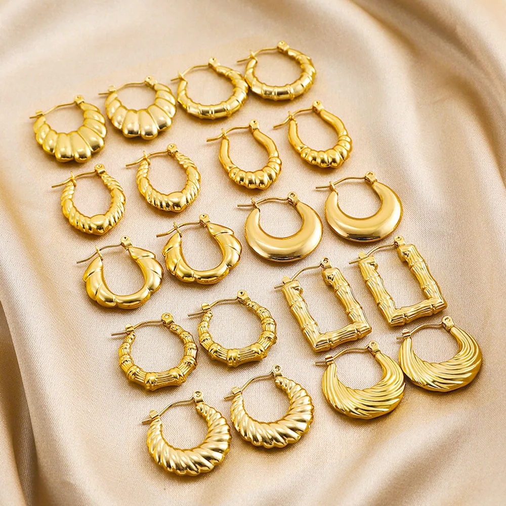 

Light Stainless Steel Gold Chunky Hypoallergenic CC Hoop Earrings Women Tarnish Free Hollow Hoop Earrings for Jewelry Gift