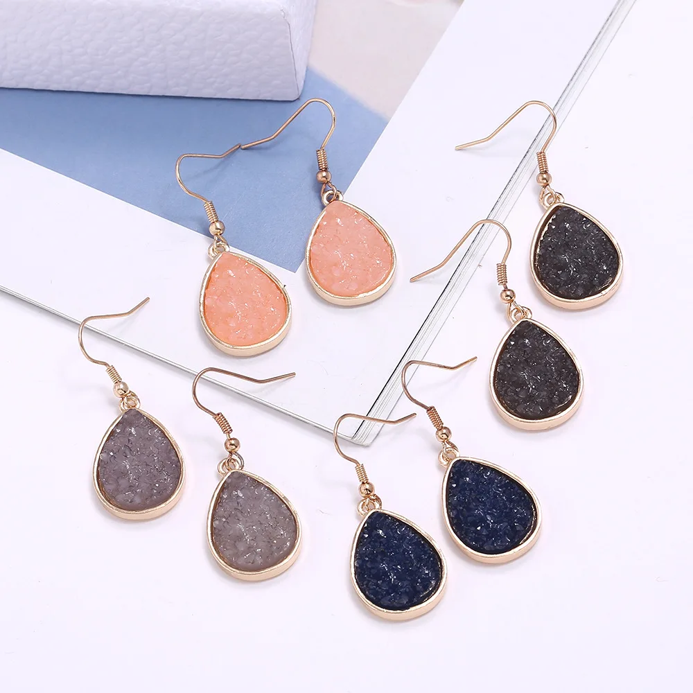 

Ins Trendy Glitter Multi Colors Resin Water Drop Hook Earrings Drop Shaped Full Paved Natural Gravel Stone Pendant Earrings