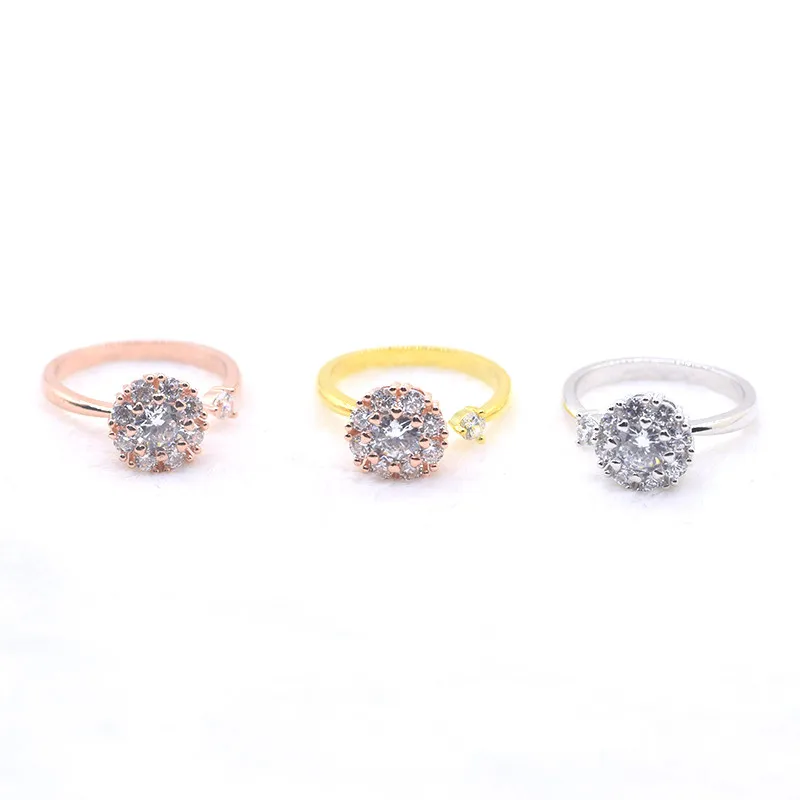 

Factory Rotatable Flower Design K Gold Plated Silver Zirconia Diamond Cluster Finger Ring Women