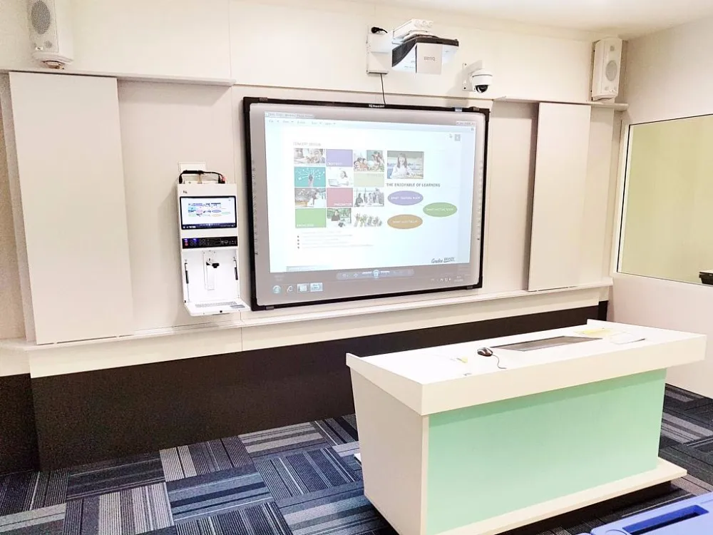 
IQ Board No Projector Portable Smart China Interactive Whiteboard 
