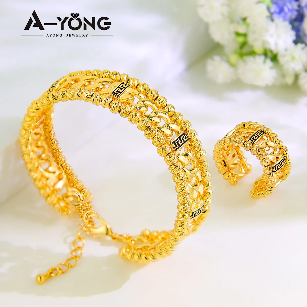 

Ayong Jewellery Adjustable Cuban Link Stacked Bracelet Gold Plated Bangles Women's Brass Bangle and Ring Set