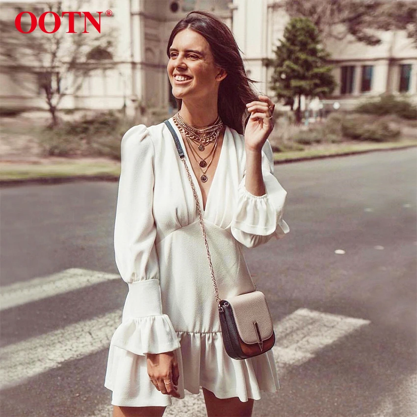 

OOTN Ladies V Neck Ruffle Dress Long Sleeve High Waist Spring Summer Women A-Line Mini Dresses Casual Flare Sleeve White Dress