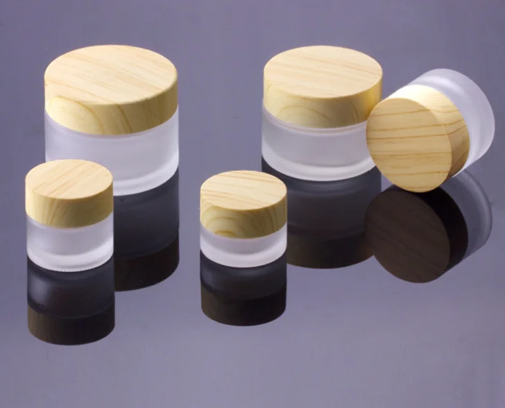 plastic cap glass jar.png