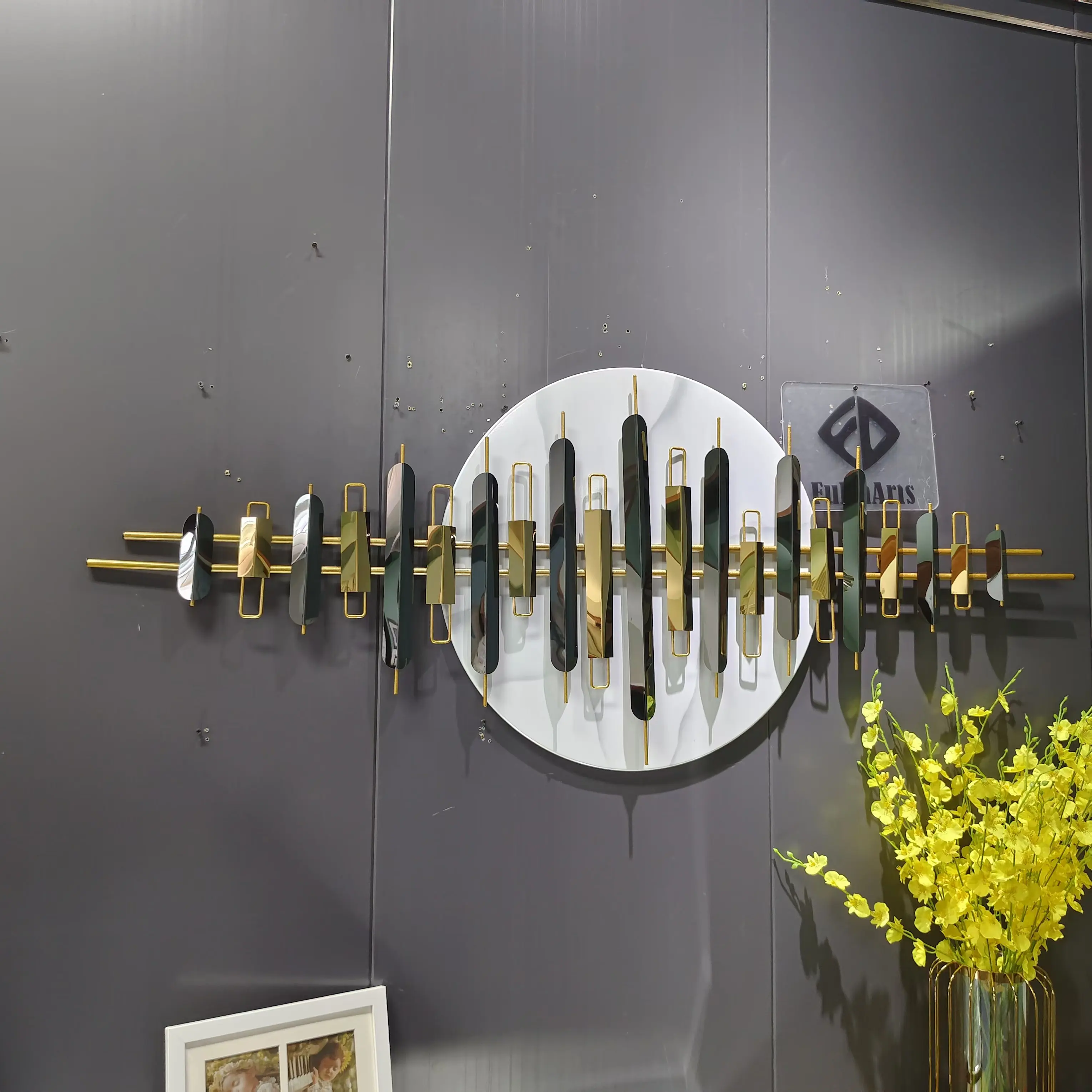 150*66cm  Iron Wall Decoration Room Decoration Modern Light Luxury Living Room Sofa Background Wall Hanging Decoration for Sale
