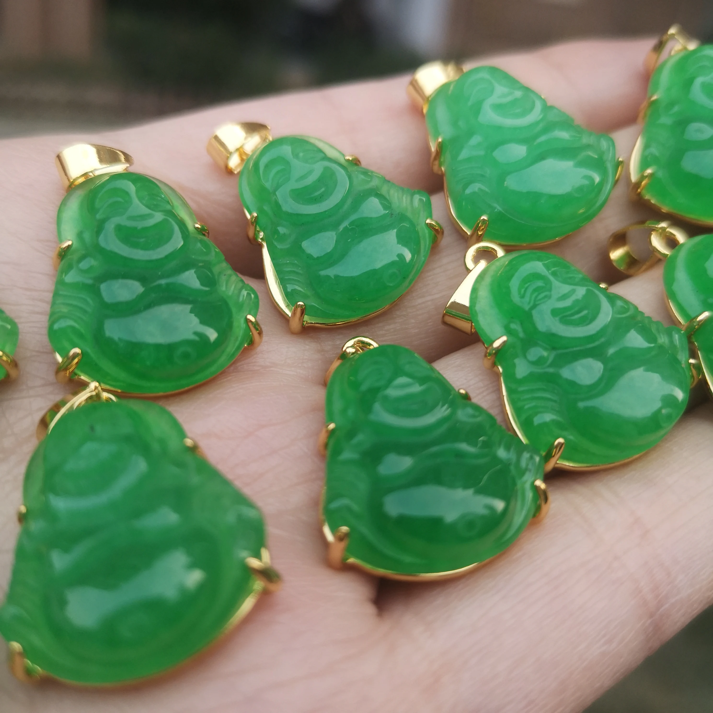 

HOT! jialin jewelry Charms Wholesale Cheap Price 2021ins natural jade iced out green buddha pendant Maitreya necklace