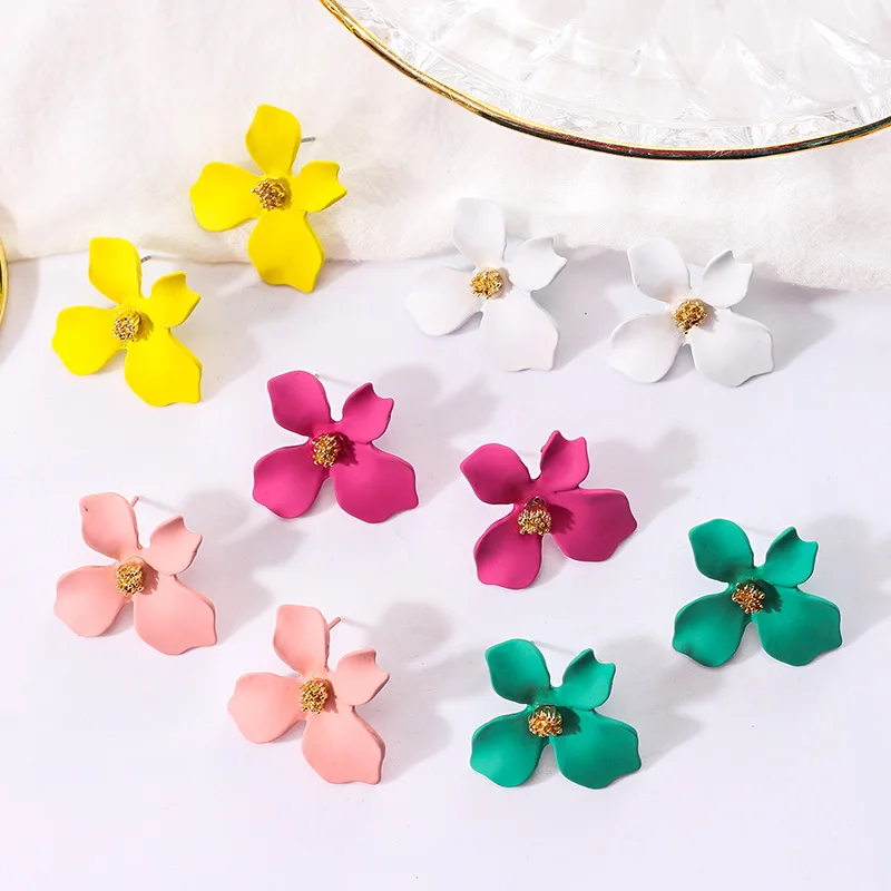 

fashion trendy 2021 metal flower pink gold earrings studs