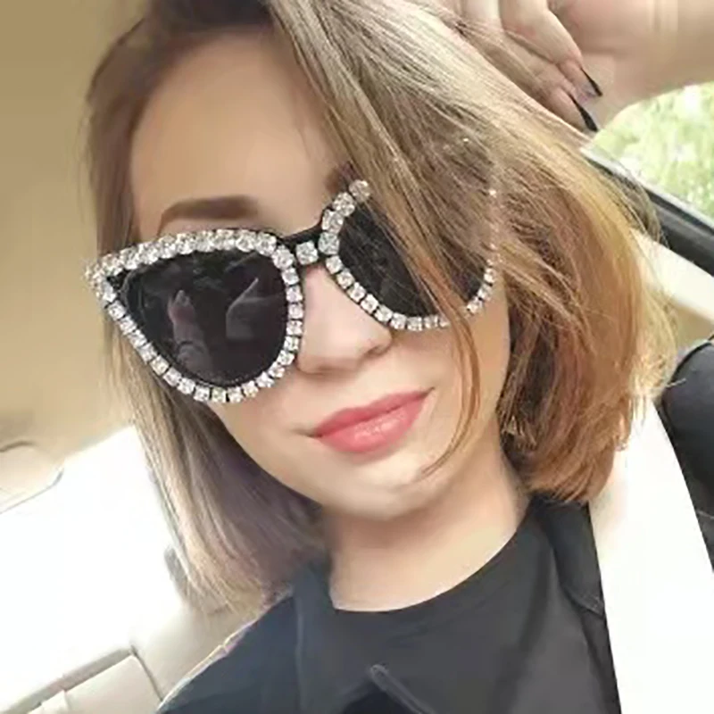 

Fashion cat eye glasses frame lunettes de soleil femme wholesale rhinestone sunglasses ladies summer shades 2021, As for the pictures shows