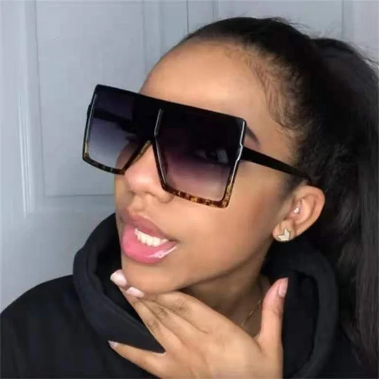 

2021 plastic frame eyewear women square  glasses fashion custom sunglasses