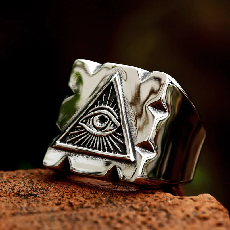 

SS8-1167R 2023 New Style 316L Stainless Steel Eye of Horus Ring Egypt Ethnic Square Shape Ring Vintage Jewelry For Men Wholesale