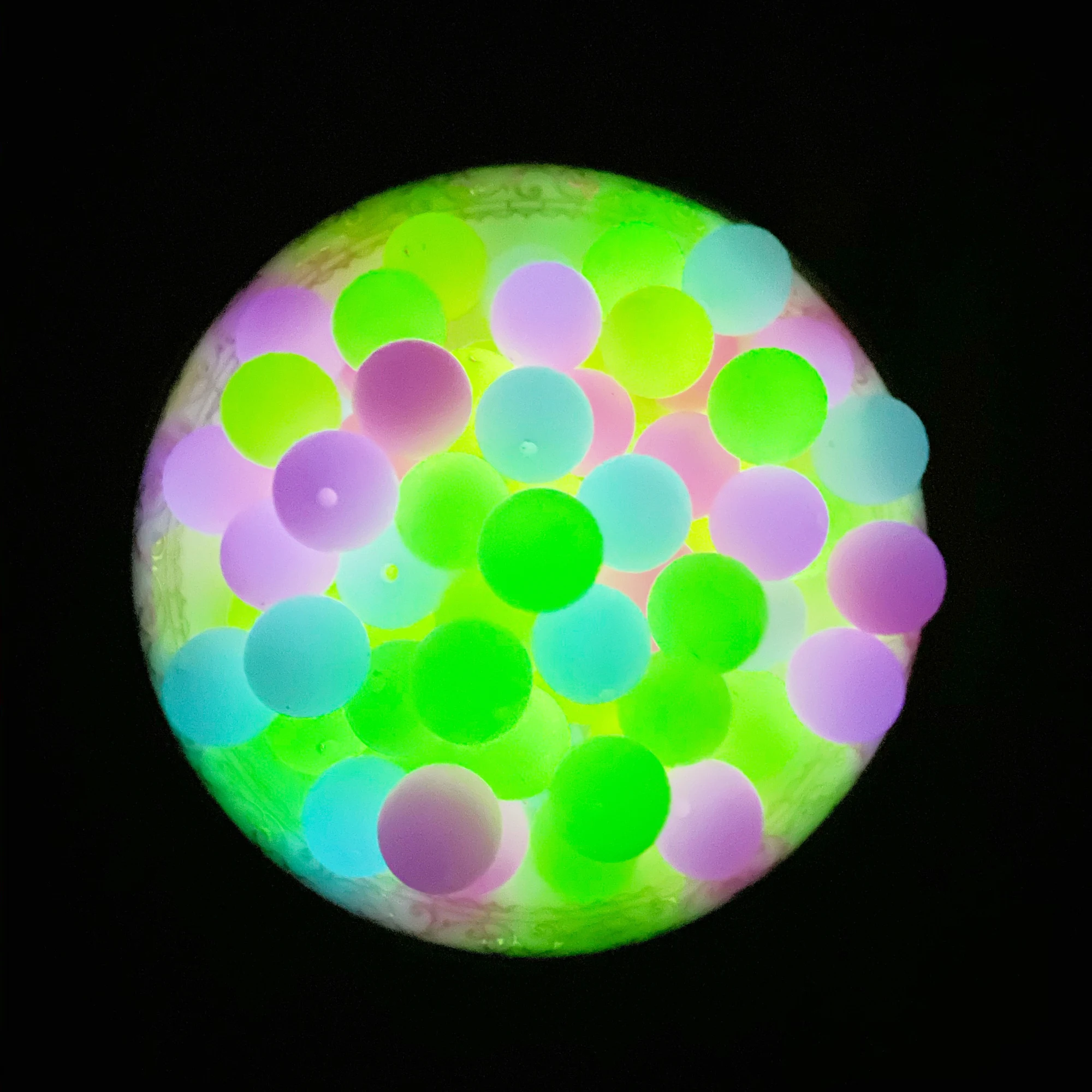 

Glowing Solar Luminous Round Silicone Beads Mixed Silicon Baby 15MM Glow in The Dark Candy Transparent Silicon Beads