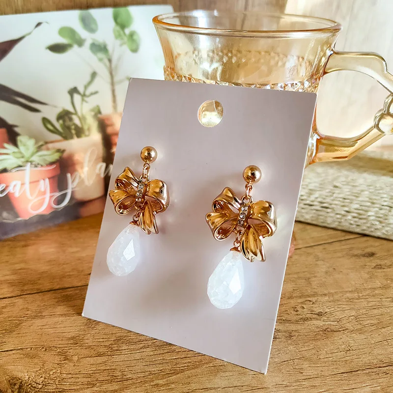 

Fashion Temperament Alloy Earrings Korean Popular Personality Tassel Texture Earrings Butterfly Round Face Long Drop Earrings, Gold