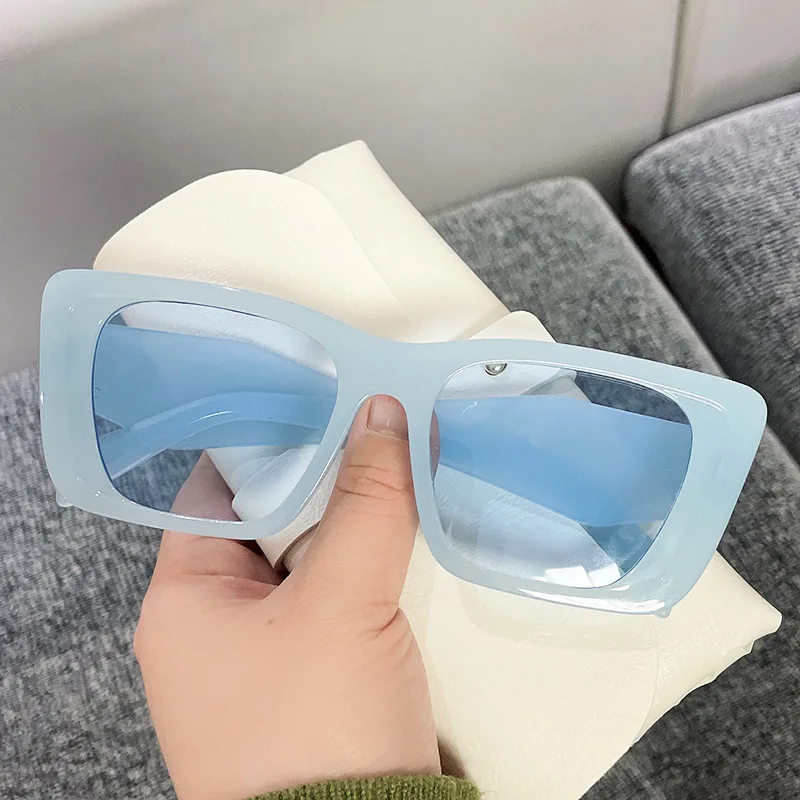 

European and American New Trend Glasses Men Women Retro Square Large Frame Sunglasses Jelly Color Sun Shades, As the picture shows