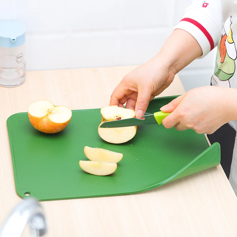 

Multifunctional Plastic Kid Safe Cutting Board Set