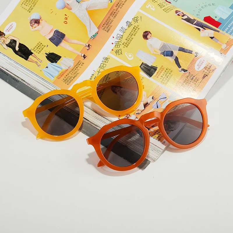 

MJ-0402 The New Europe And The United States Woman Personality Street Snap Fashion Hight Quality Round Frame Sunglass