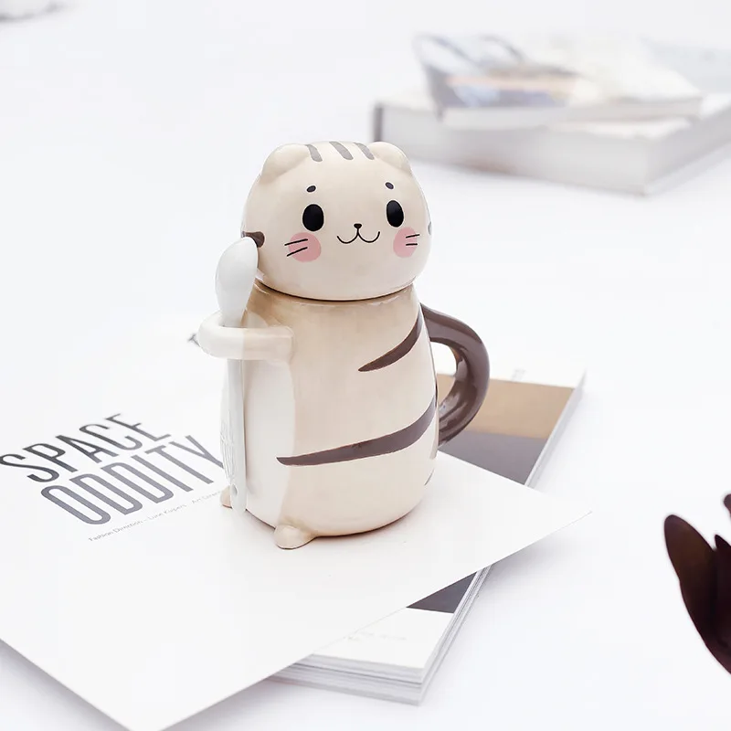

shoutao customized 275ml Wholesale Cartoon Cat Shaped Mug Tazas De Cafe Cute Coffee Ceramic Mug with Spoon and Lid