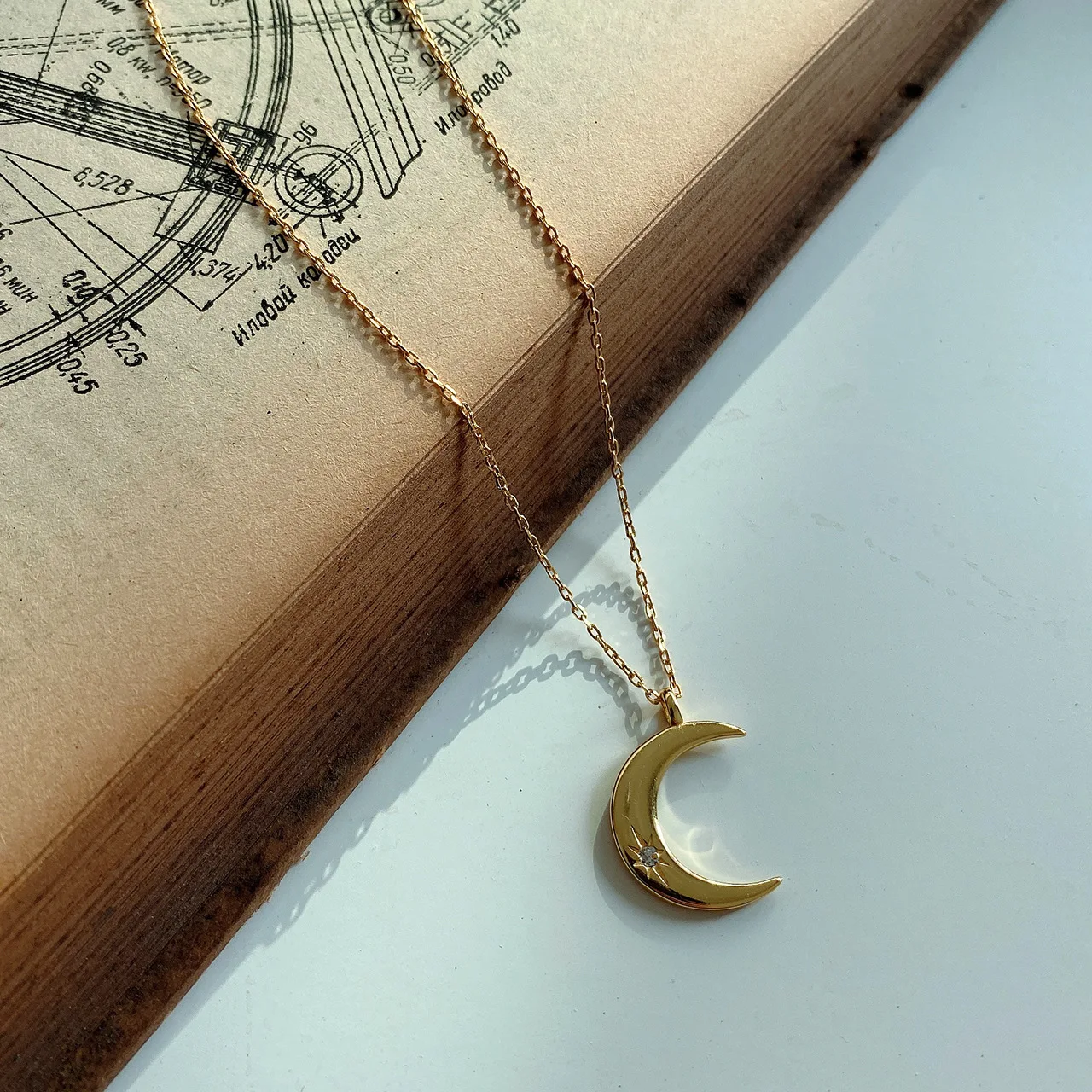 

Star and moon diamond 925 sterling silver jewelry 18k gold platedpendant necklace for women