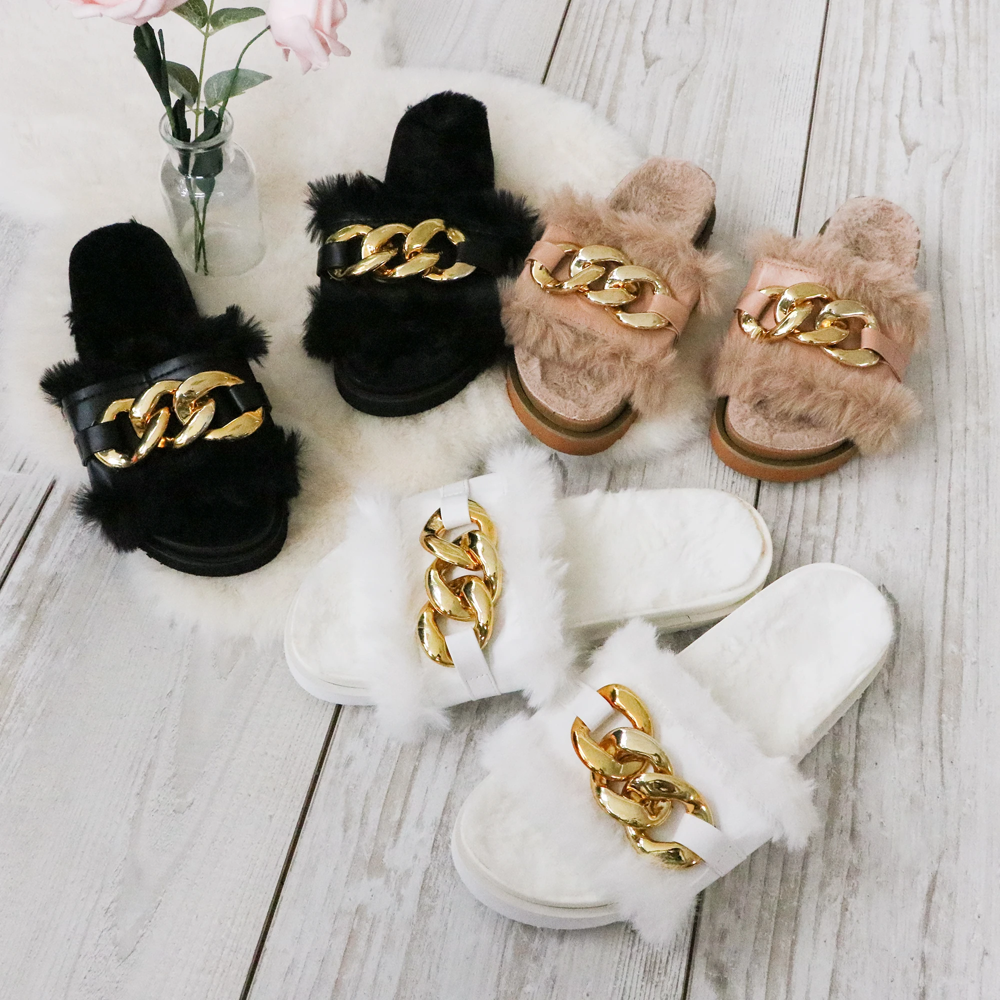 

2021 New Arrivals Luxurious Fashion Furry Designer Women Fur Slipper, Customized color