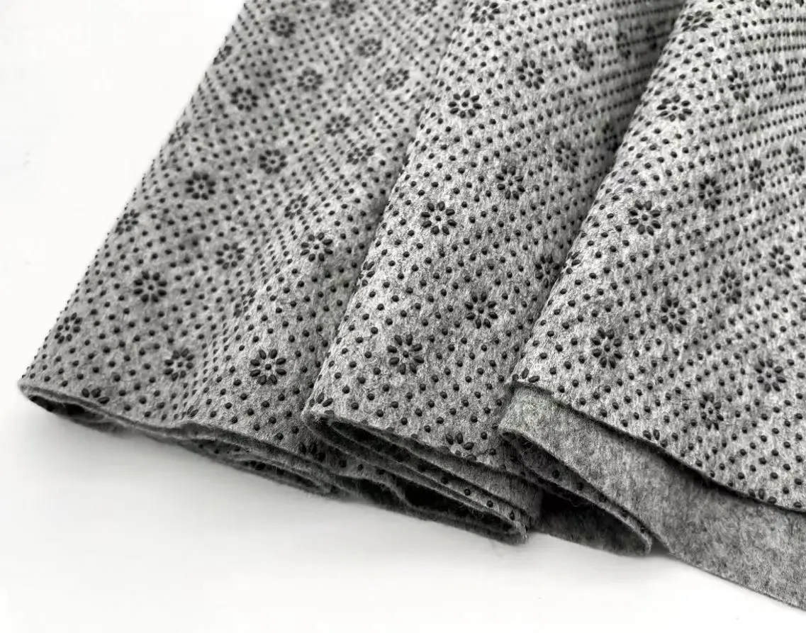 New Design Point Plastic Felt Cloth Anti-Slip Pvc Dots for Carpet Backing Felt Carpet Tufting Backing Cloth With Great Price
