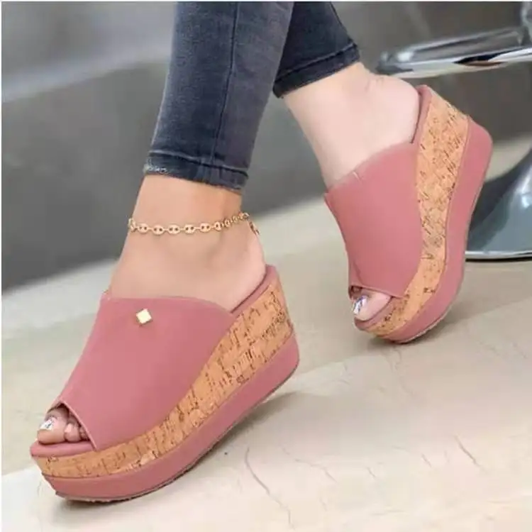 

Summer Fashion Leisure Women's Sandals Thick Sole Shoes