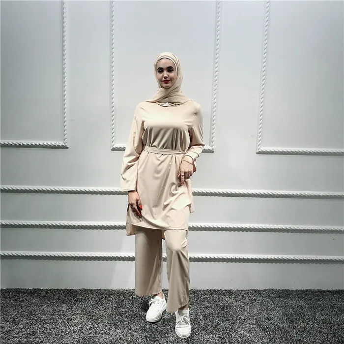 

New Arrival simple design muslim suit soft crepe high quality of 4 colors, Beige ,grey,black,wine red
