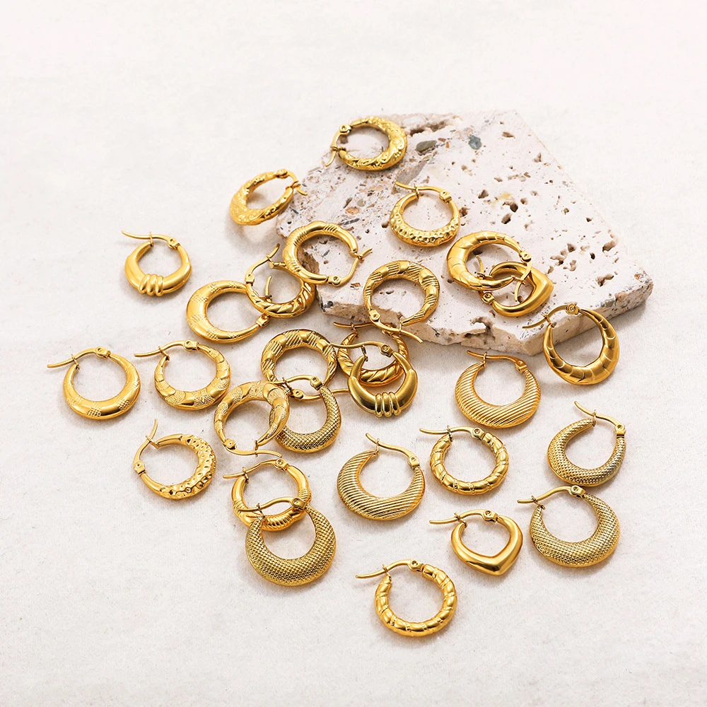 

Minimalist Stainless Steel 18k Gold Plated Screw Heart Huggie Hoop Earrings Women Twisted Big Circle Earrings Jewelry Gift