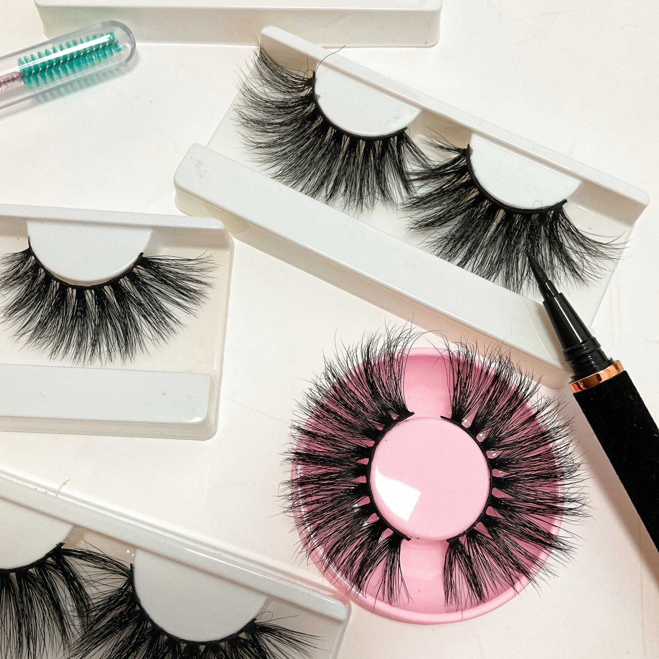 

Fluffy eyelashes 25mm eye lashes mink fur lashes3d wholesale vendor 25mm new arrivals, Black