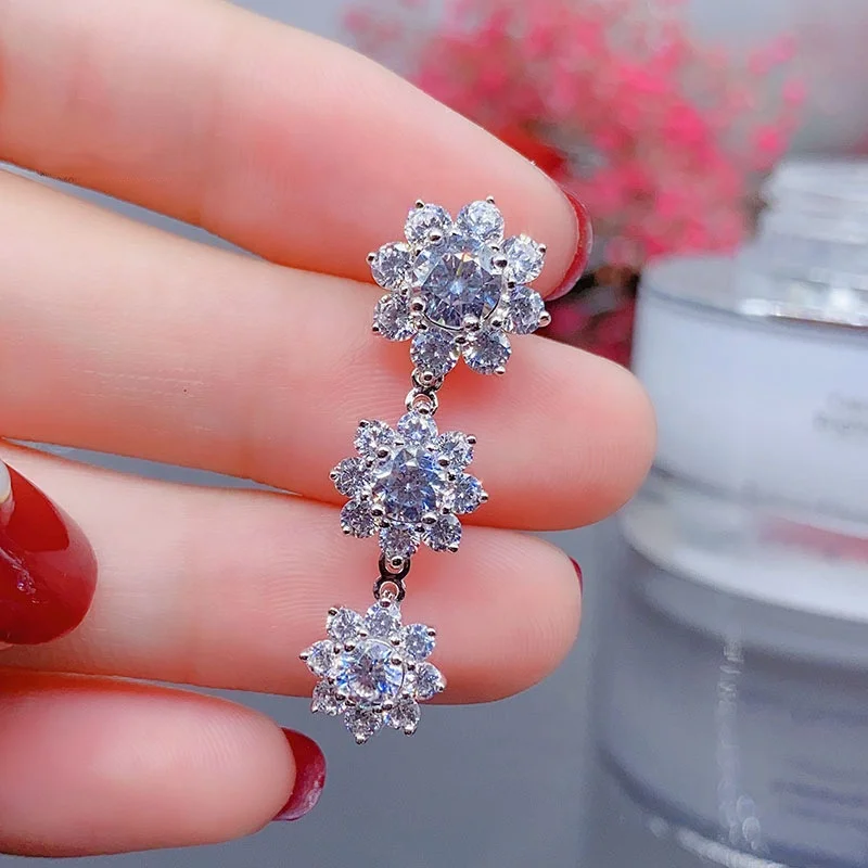 

Luxury Full Inlay Crystal Zircon Flower Drop Earrings Wedding Party Fashion Fine Jewelry Women's Unusual Piercing Earrings, Picture shows