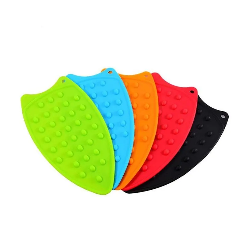 

Multicolor Silicone Iron Hot Protection Rest Pads Mats Safe Surface Iron Coaster Stand Mat Holder Ironing Pad Insulation Boards, Picture