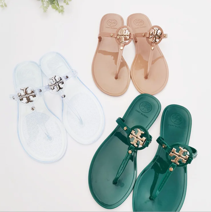 

2021 Luxury Mini Miller Flip Flop Slipper Beach Outdoor Slipper women shoes slipper PVC Hollow Out Women Flip Flop, Customized color