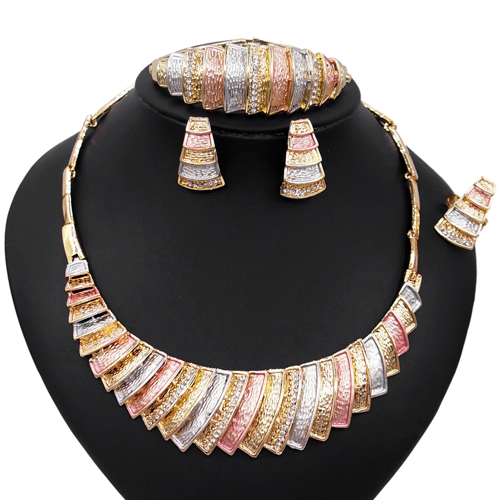 

Hot-selling Copper Alloy Color Gold Plated Jewelry Sets African Fashion Women Jewelry Wedding Dating Accessories Set, Any color is avaliable