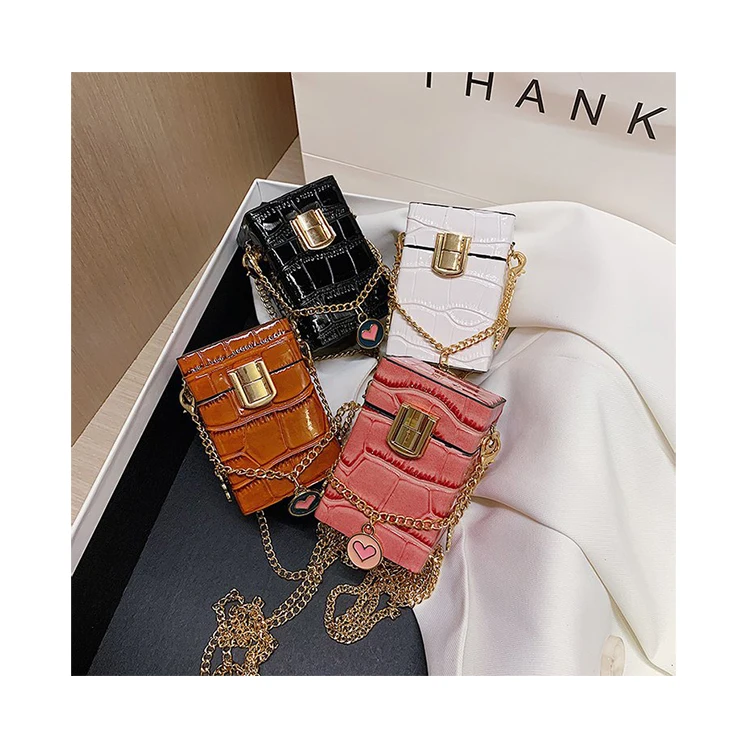 

Mini Crocodile Pattern Lipstick Bags Patent Leather Lock Coin Purse Women Small Chain Crossbody Party Bag Alligator Bucket Sac