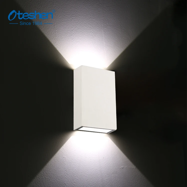 2020 foshan factory up and down led wall light 4W