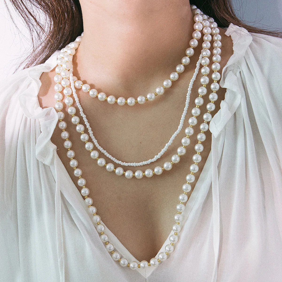 

OUYE 2021 fashion imitation multi layer pearl necklace luxurious jewelry wholesale wedding necklace pearl for women, Color