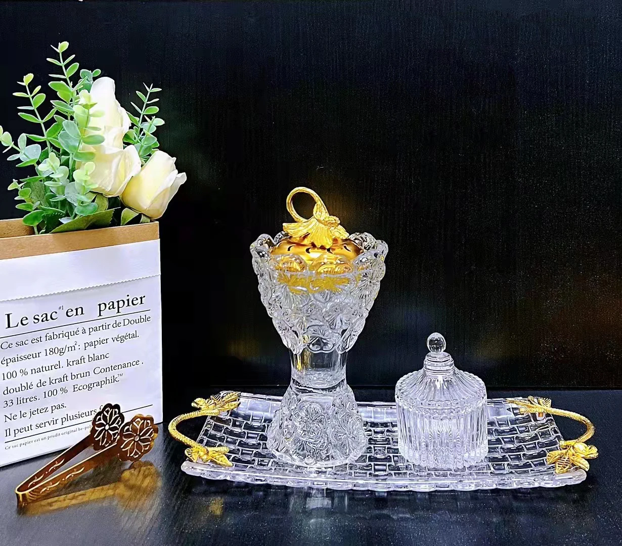 

QIAN HU 2022 New Arrived Luxury Arabic Crystal Glass Incense Burner Holder Home Decoration, White+gold