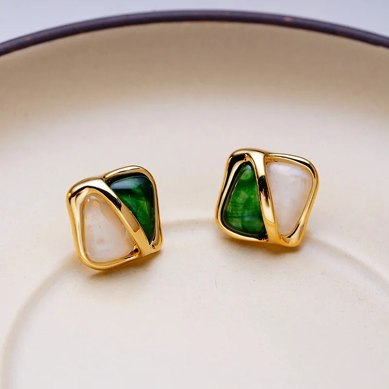 

Minimalist Brown Green Mixed Colors Earrings Square Gold Stud Earrings For Women