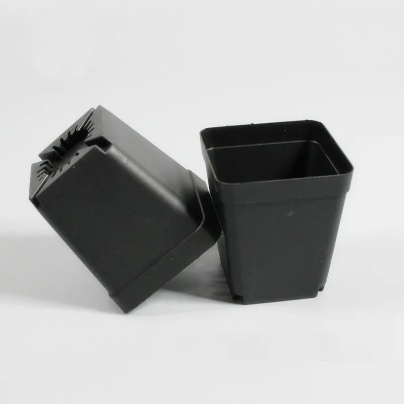 black color nursery pot.jpg