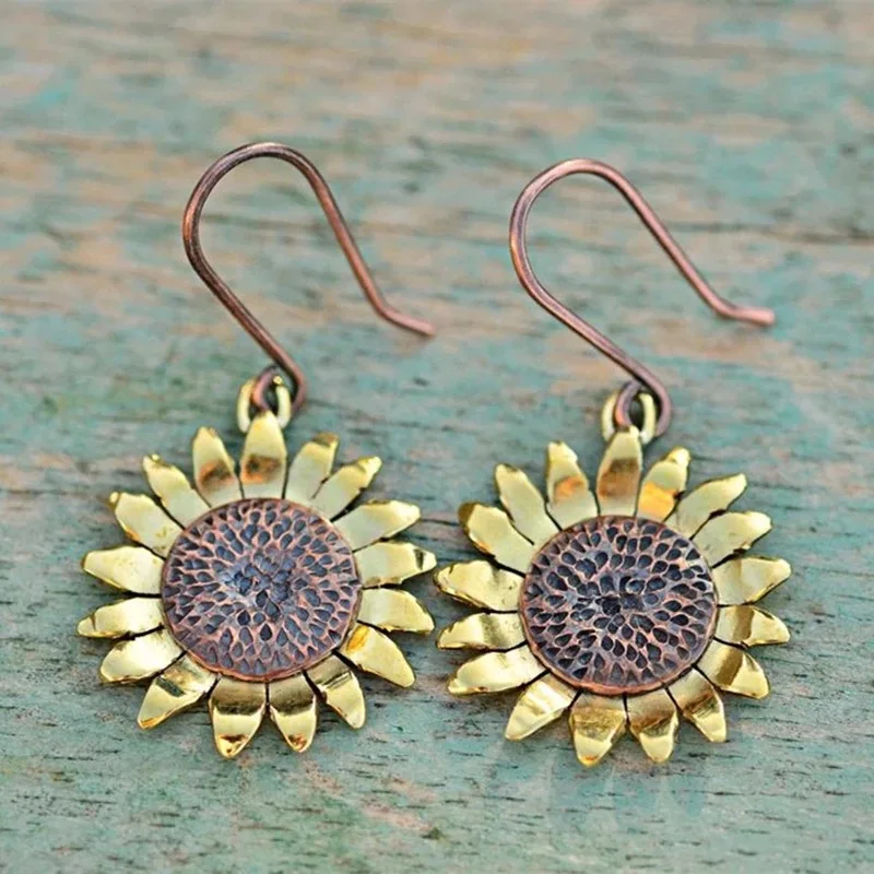 

Women statement Retro temperament sun flower earrings pendant beautiful chrysanthemum Daisy earrings, As pic