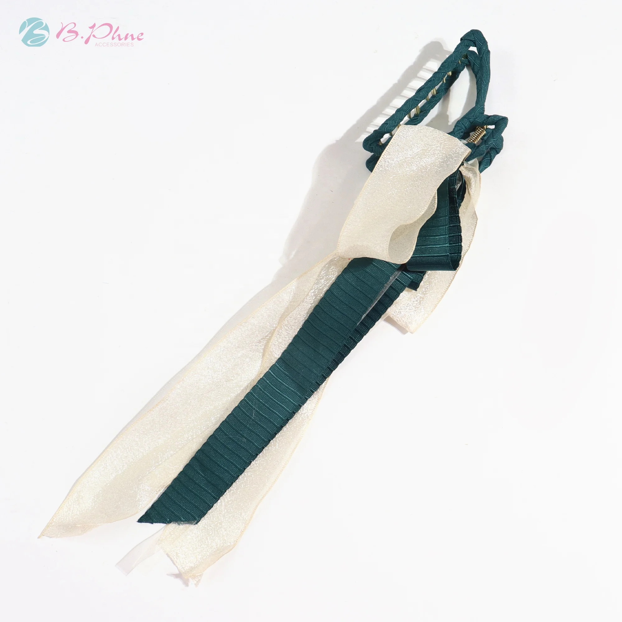 

Fashion Unique Green Fabric Covered Big Metal Hair Claw Clips with Long Tassel Ribbon