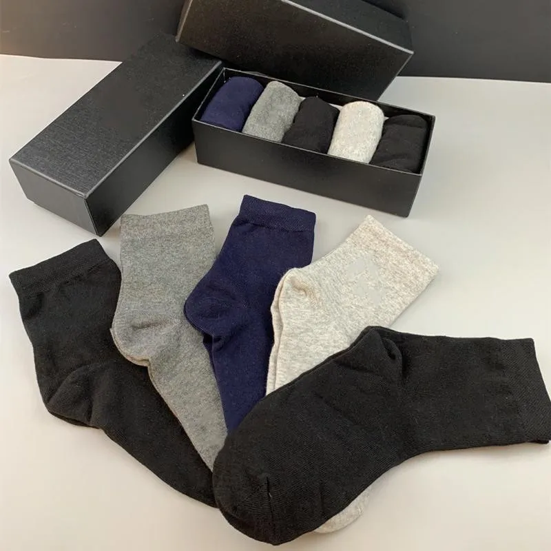 

Mens and Womens sport long socks 100% Cotton wholesale Couple design socks 5 pcs with box