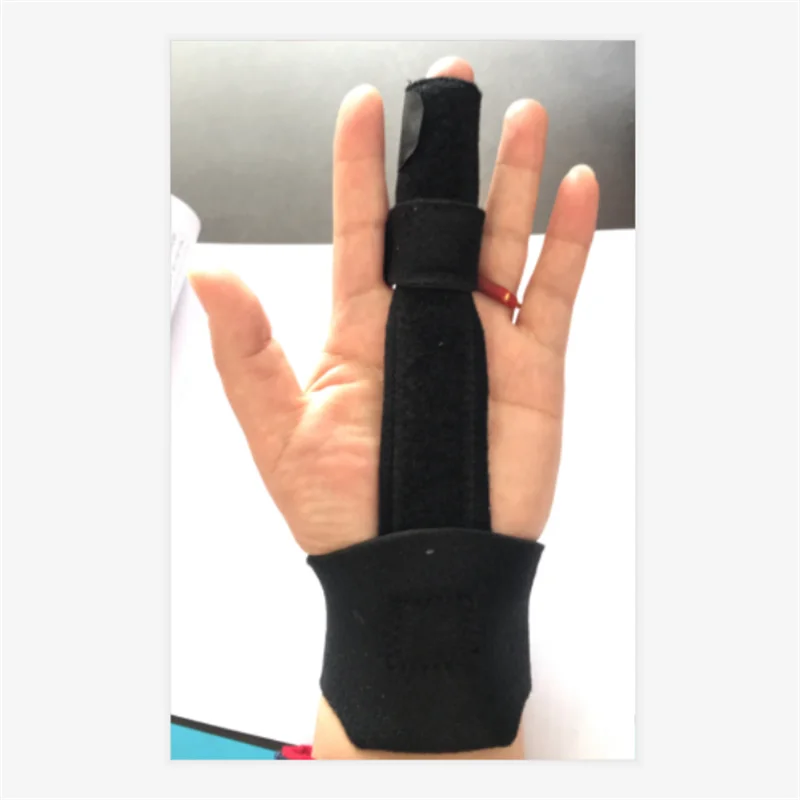 

Factory OEM Adjustable Finger Brace Relieve Pain Support Finger Splint for Broken Fingers, Black