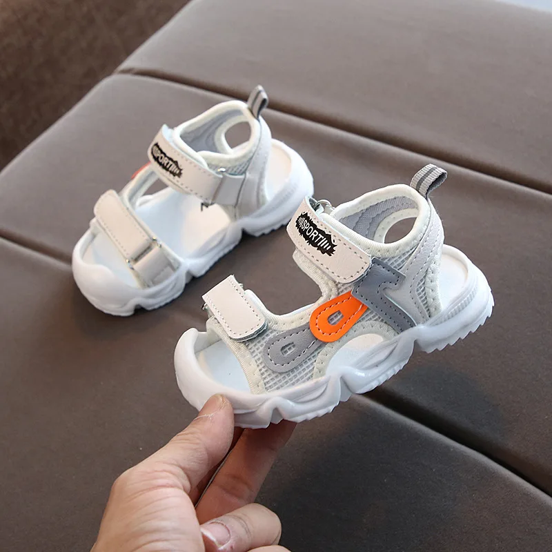 

2022 New Boys' Sandals Summer Beach Shoes 0-3 Years Old Infant Walking Kids Anti Kicking Girls