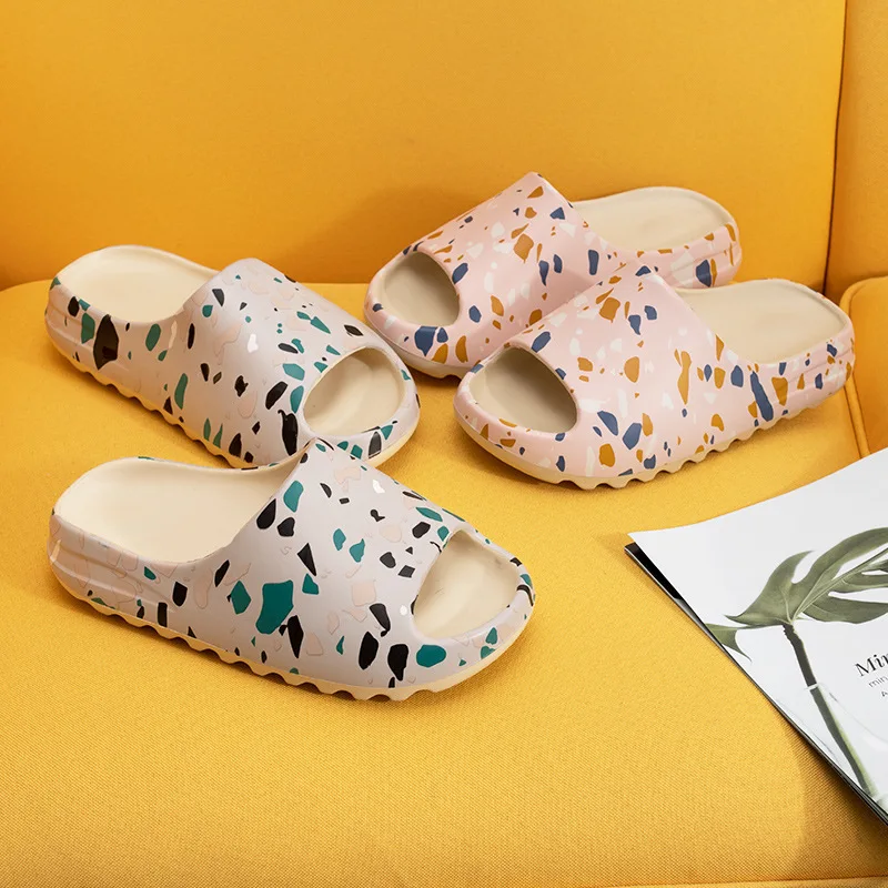 

2021 New Cute Thick-Soled Non-Slip House Slippers For Women