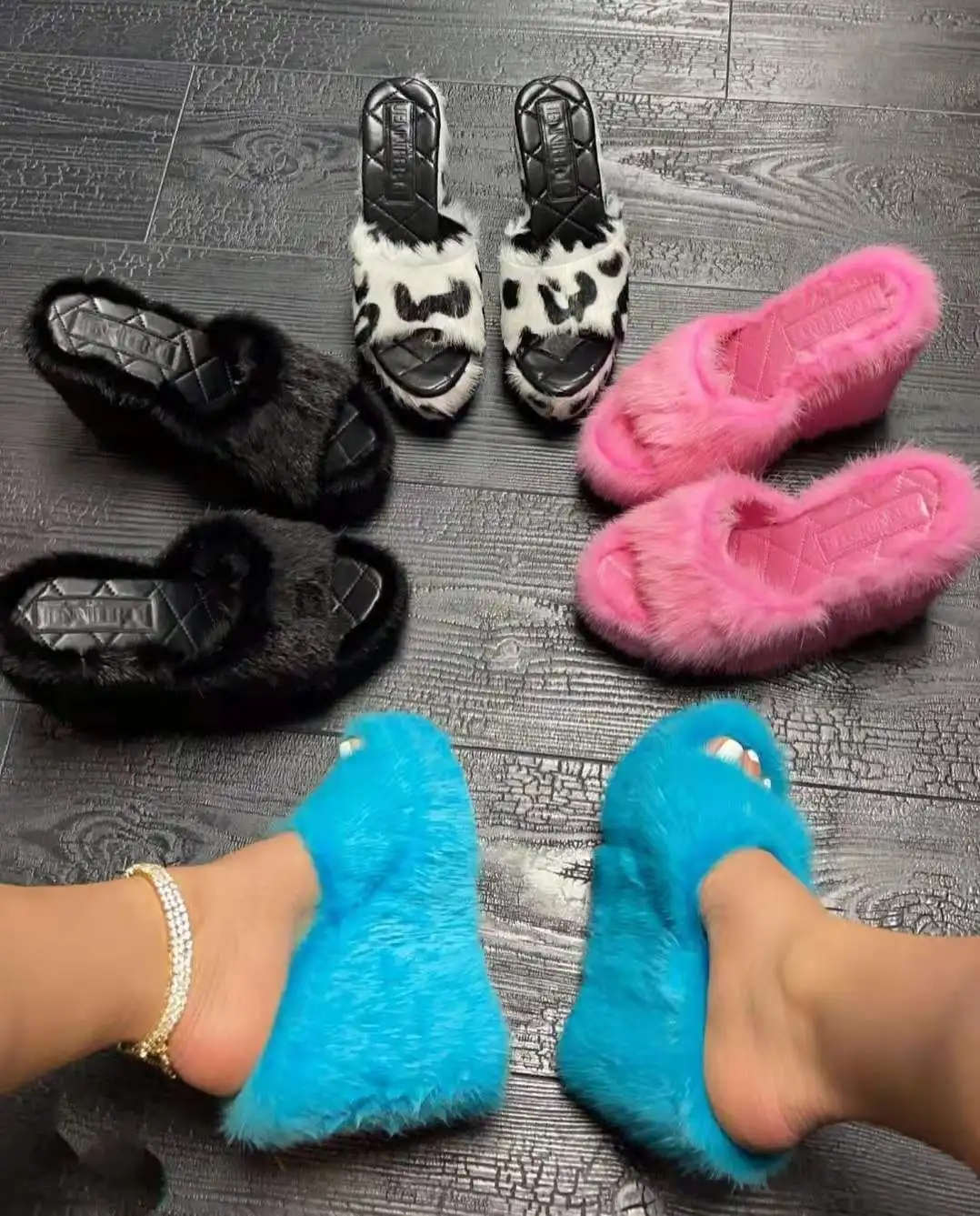 

2021 autumn new big size round toe wedges hairy sandals women's sexy high-heel wrapped hairy sandals