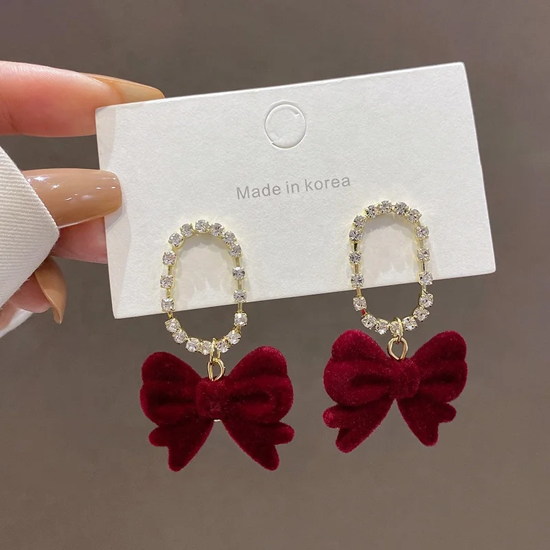 

Autumn And Winter Red Bow Shiny Flannel Women Butterfly Clay Earrings