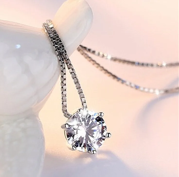 

925 Sterling Silver Diamond Necklace Women's Geometric Cubic Zirconia Round Pendant Necklace