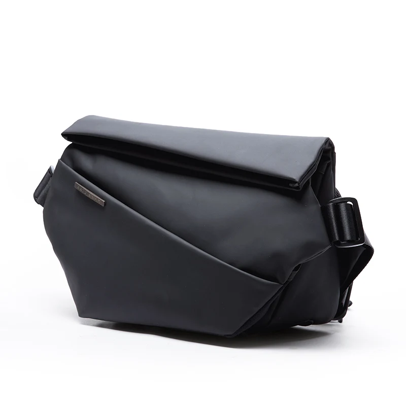 

2022 Unisex Waterproof Shoulder Bag Custom Metal Logo PVC Leather Crossbody Bag Large New Model Pocket for Outdoor, Dark gray