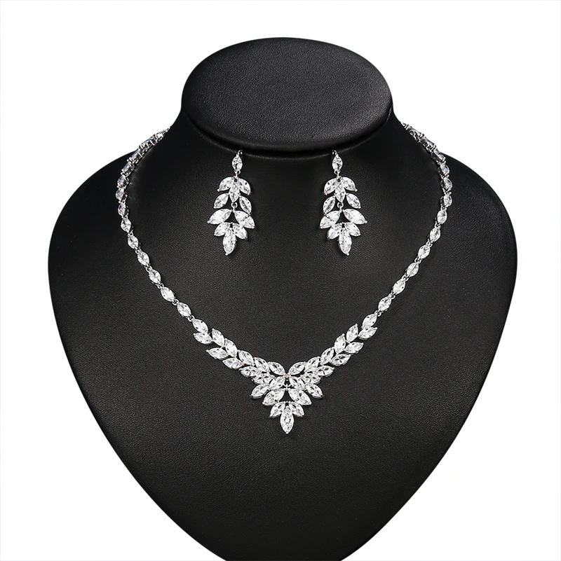 

Sparking Clear White Marquise Cut Cubic Zirconia Necklace and Earring Bridal Jewelry Set